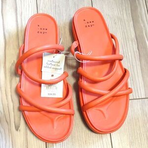 (10-2296) 🔥3/$20🔥  A New Day Apricot Orange DORY Size 7